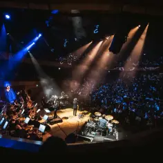 Gdzie zagrać koncert w Warszawie? Odkryj najlepsze miejsca i ich możliwości
