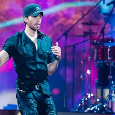 Ile trwa koncert Enrique Iglesiasa? Poznaj czas trwania występu!